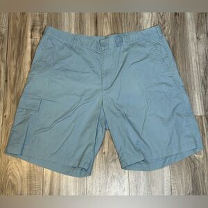 Columbia Men's 100% Cotton‎ Flat Front Khaki Shorts Size 42 Blue